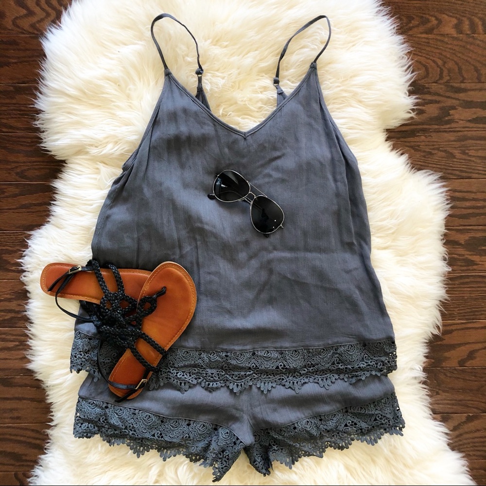 One The Land Gray Layered Crochet Trim Boho Style Romper Size M